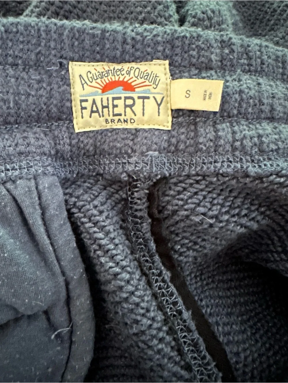 Faherty Whitewater Shorts Mens Small Organic Cotton Navy Drawstring Textured